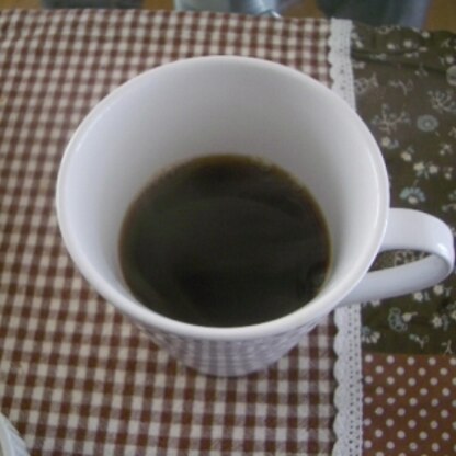 黒蜜がコーヒーに使えるとは驚きです♪
でもおいし～★　
素敵なレシピをありがとうございました（＾＾）